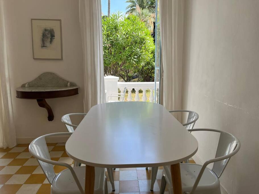 Beautiful Garden Apartment Steps From The Beach 芒通 外观 照片