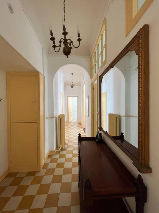 Beautiful Garden Apartment Steps From The Beach 芒通 外观 照片